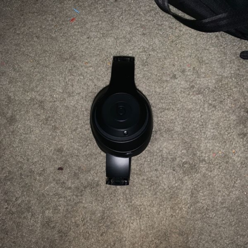 Beats studio 3’s - Picture 4 of 7